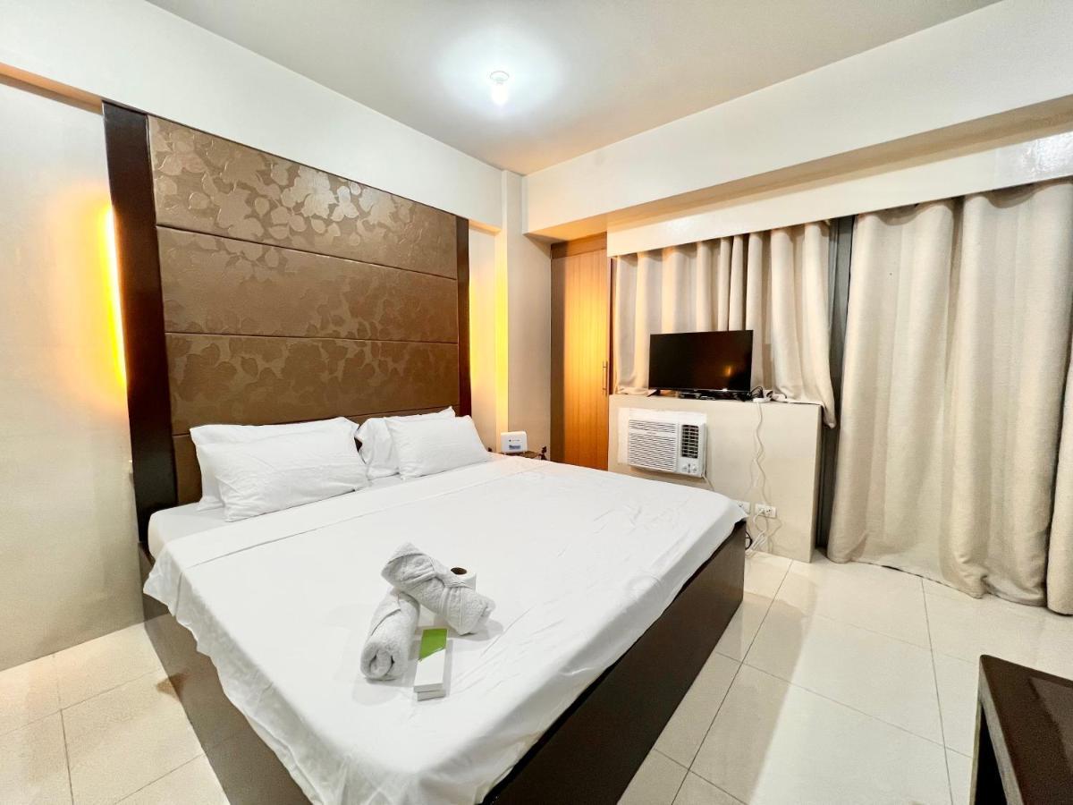 Kiel 5-Star Condo Hotel Across Naia Manila Airport Terminal 3 Пасай Экстерьер фото